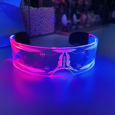 Luminous cool glasses glowing in the dark

LED light-up glasses for parties and festivals

Rechargeable luminous eyewear for night events

Fashionable glowing glasses with multiple light modes

USB powered neon glasses worn at concert